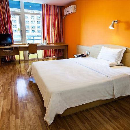 7Days Inn Shenzhen Long Hua Exterior foto