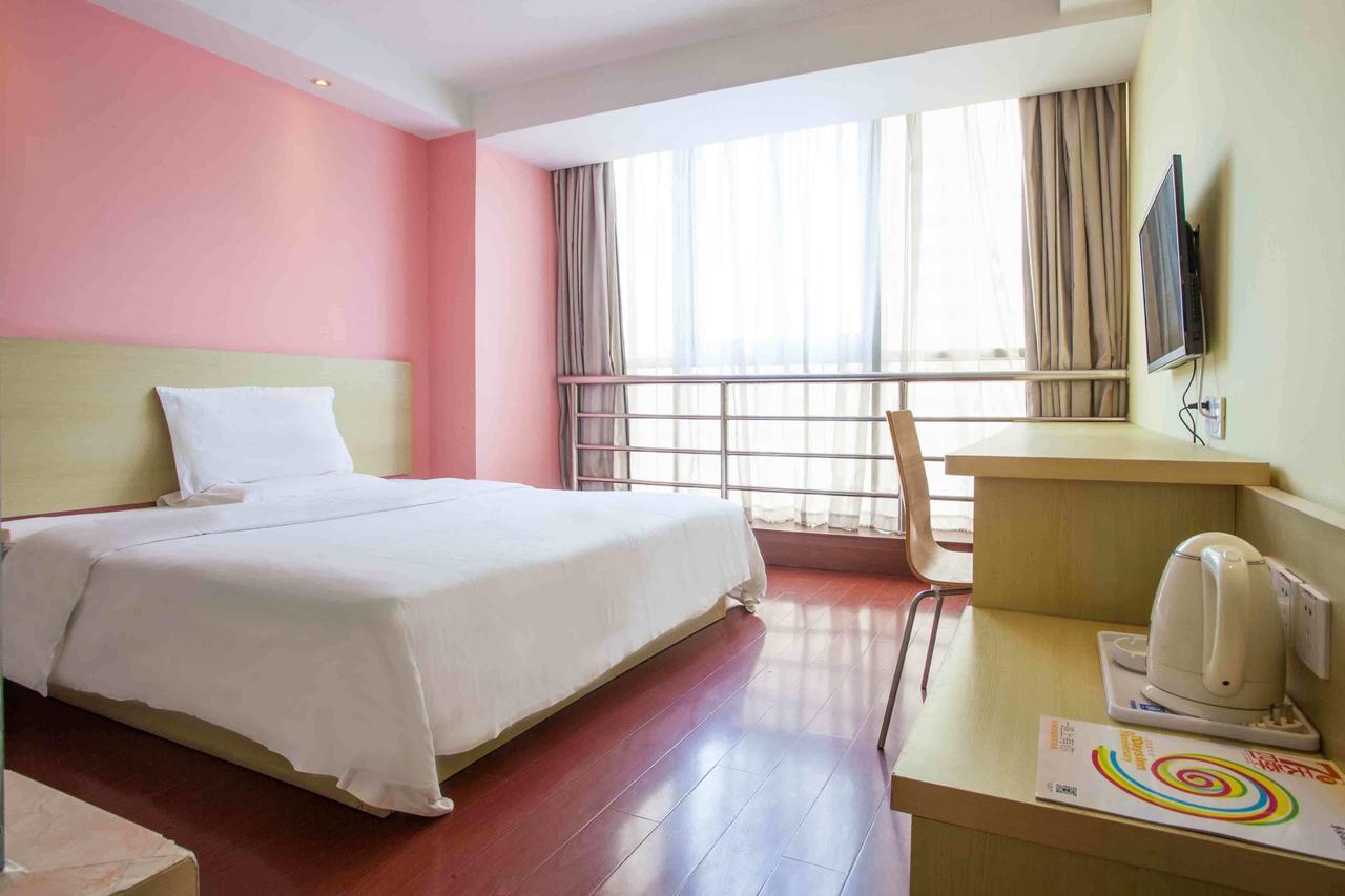 7Days Inn Shenzhen Long Hua Exterior foto